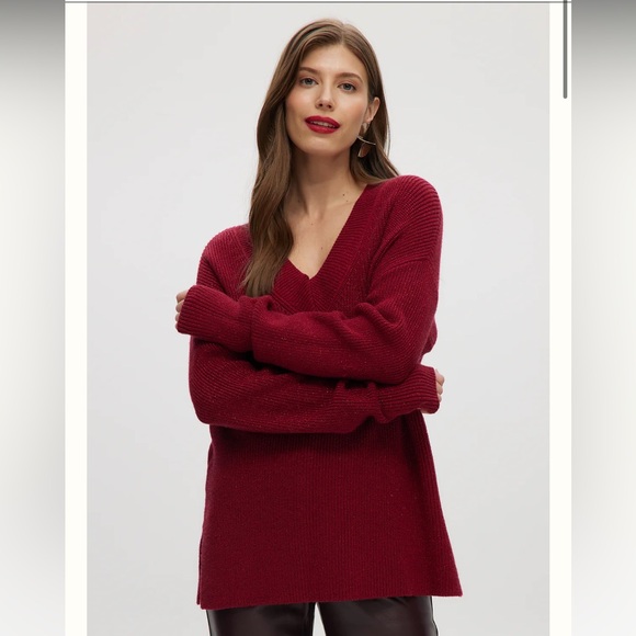 Hilary Radley Sweaters - NEW Hilary Radley Lurex Sweater Red with metallic threads Medium